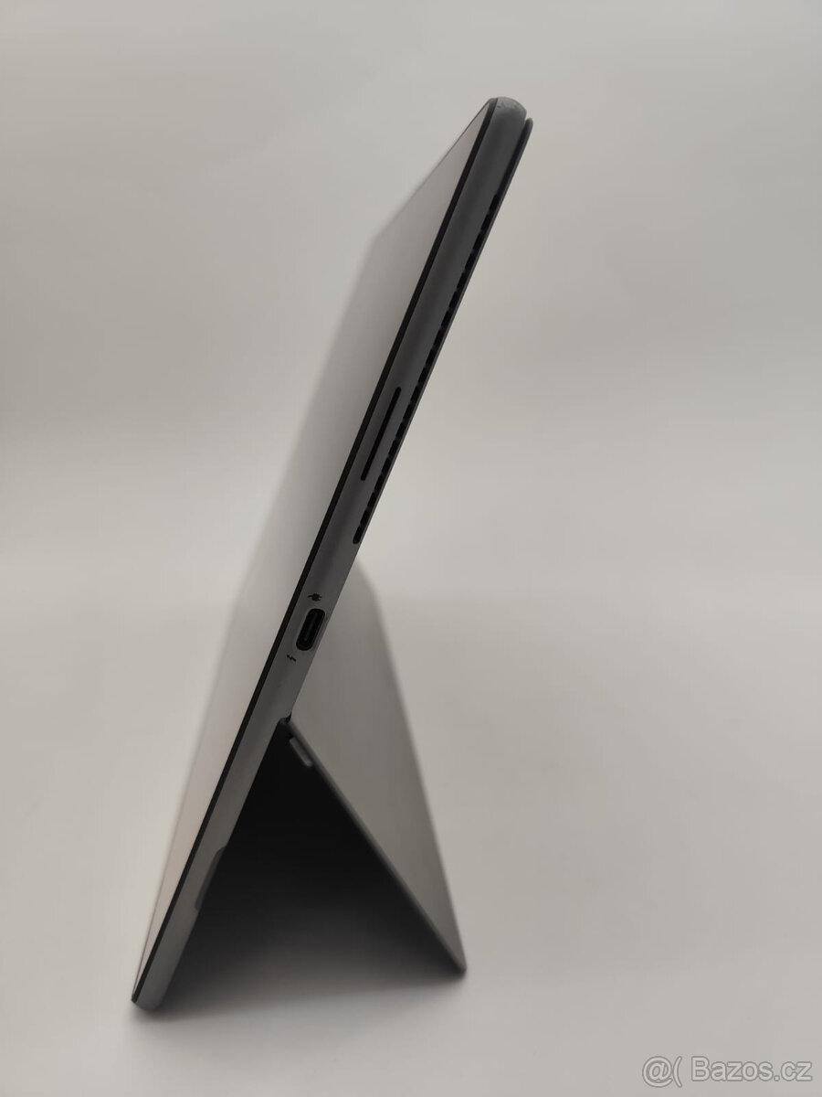 Dell Latitude 7320 Detachable Tablet i5 8GB/25GB Win11 ENG. - 6