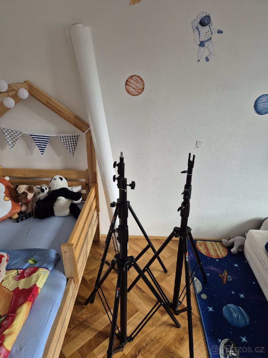 Fotografické studio, stativ, světlo, softbox, foto pozadí - 6