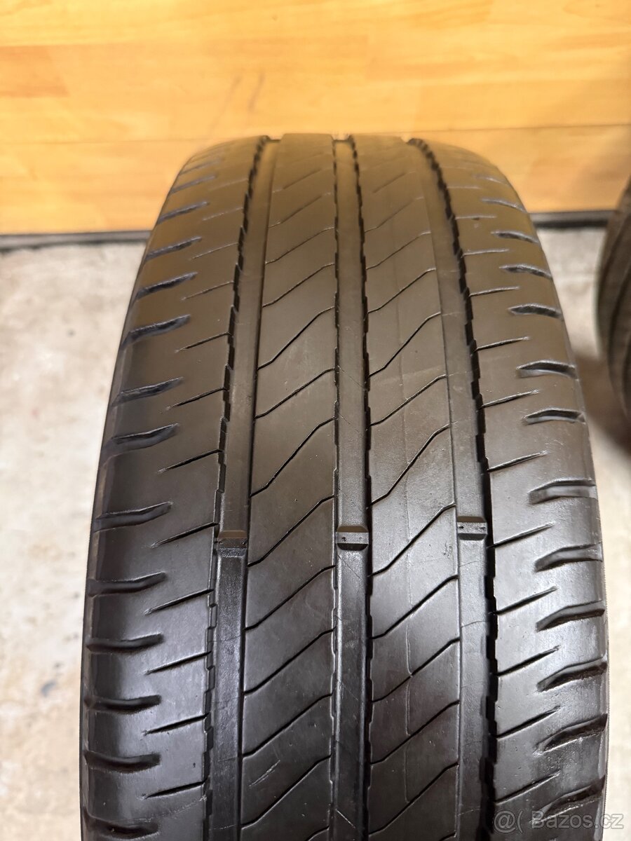Letní pneu 215/65/16C - 6