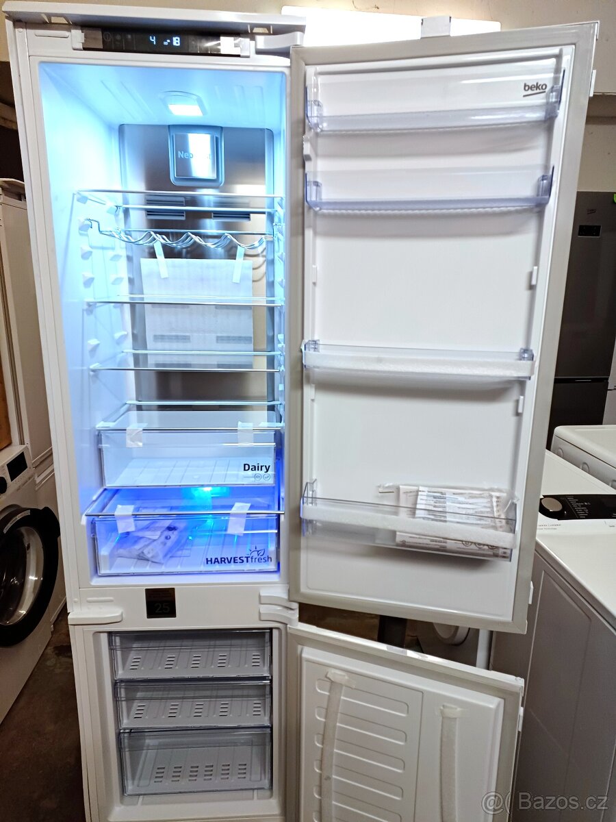 Nová vestavná lednice Beko, 193 cm, ZÁRUKA BCNA306E4SN - 6