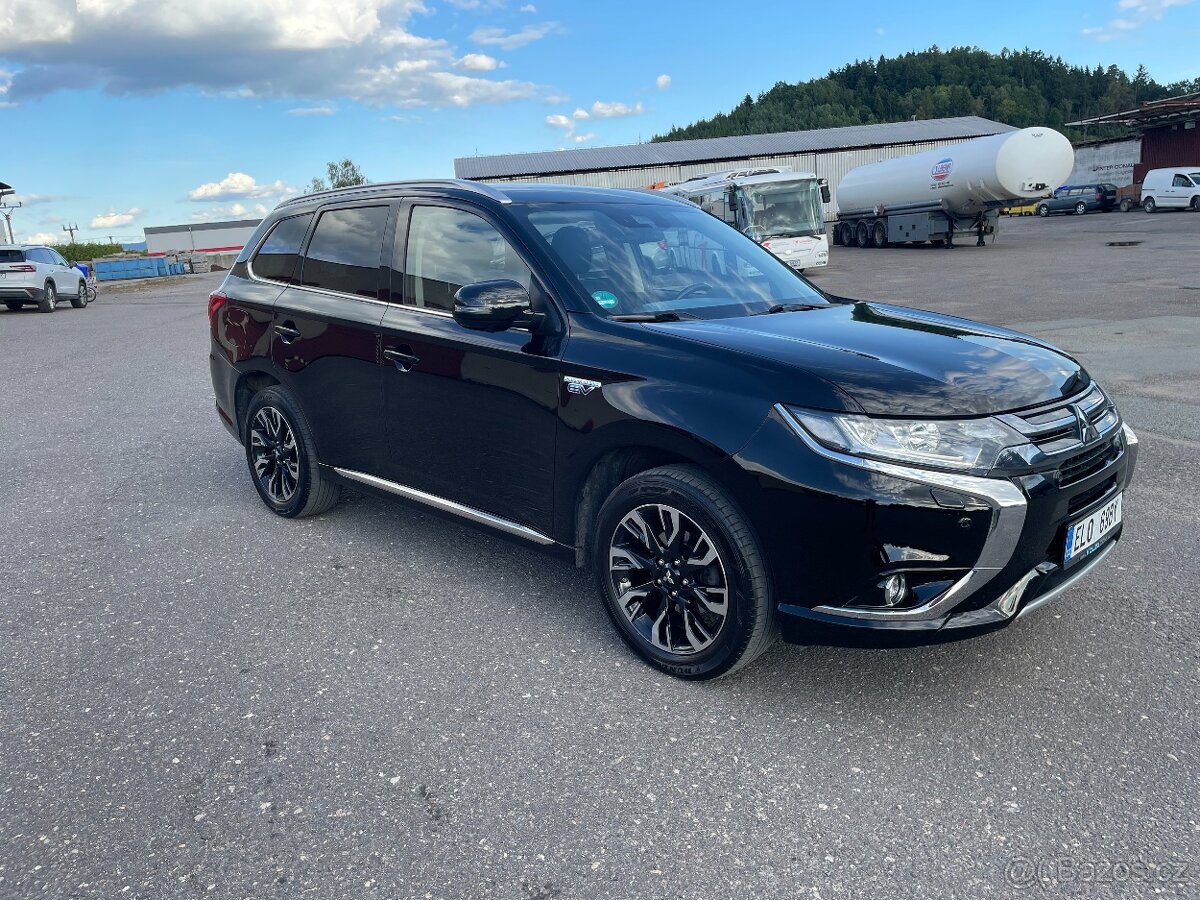 Mitsubishi Outlander PHEV 2018 (hybrid) Instyle+ - 6