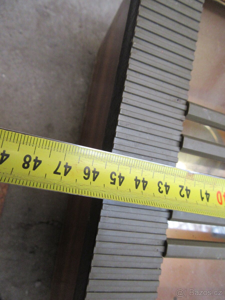 Nabízím staré hodiny Jantar USSR. Hodiny chvíli jdou a pak s - 6