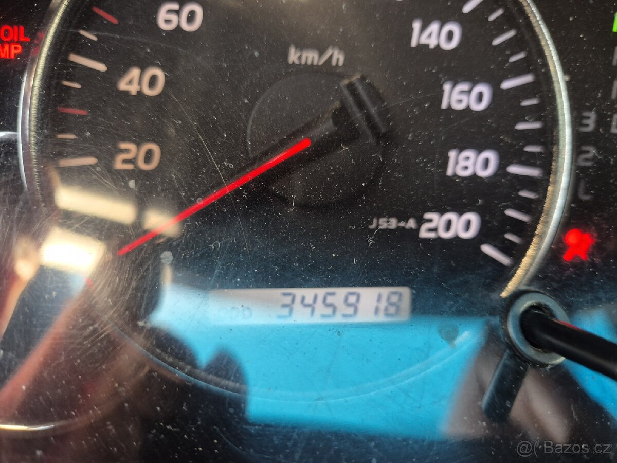 Toyota Land Cruiser 120 4.0 V6 - 6