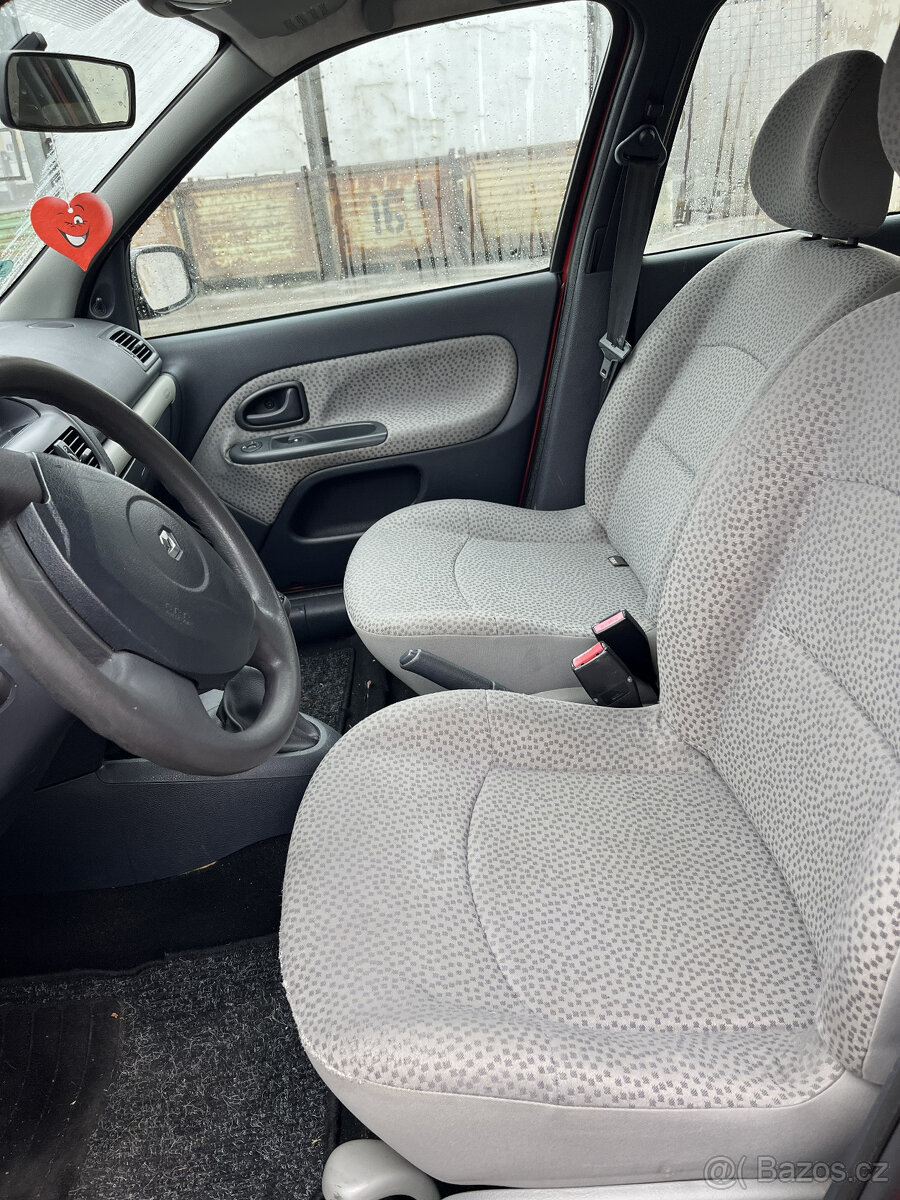 Renault Clio 1.2 16V - 6