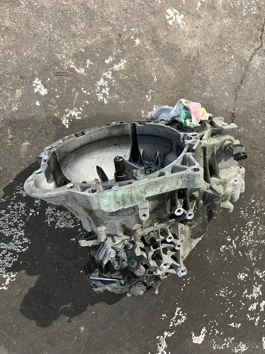 Převodovka Hyundai I30 Kia Ceed T8J5F - 6