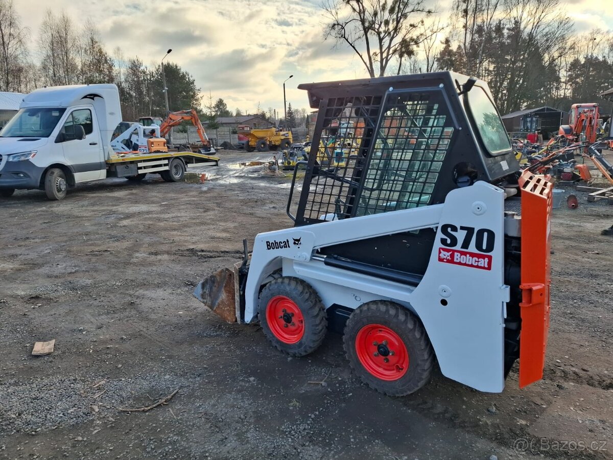 Smykový nakladač BOBCAT S70 2020R - 6