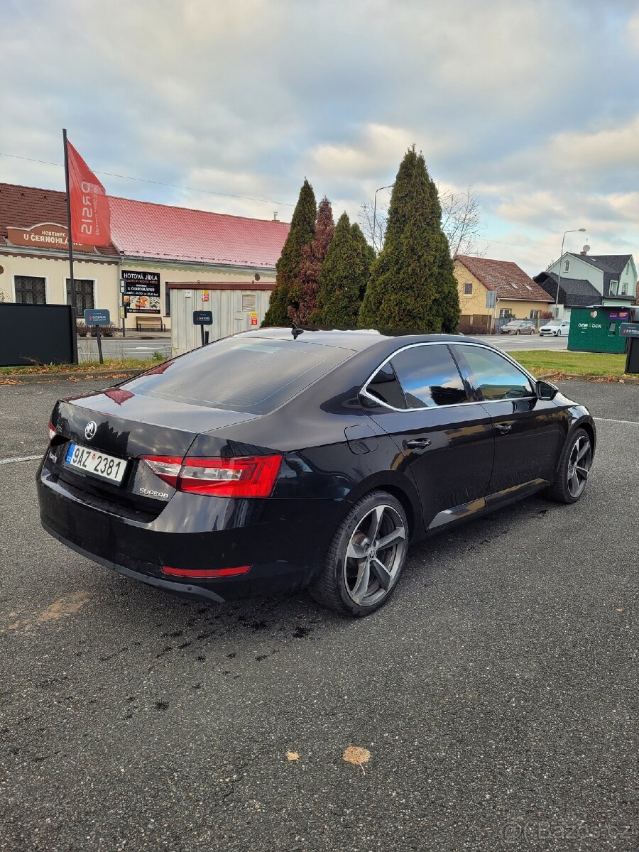 Škoda superb - 6