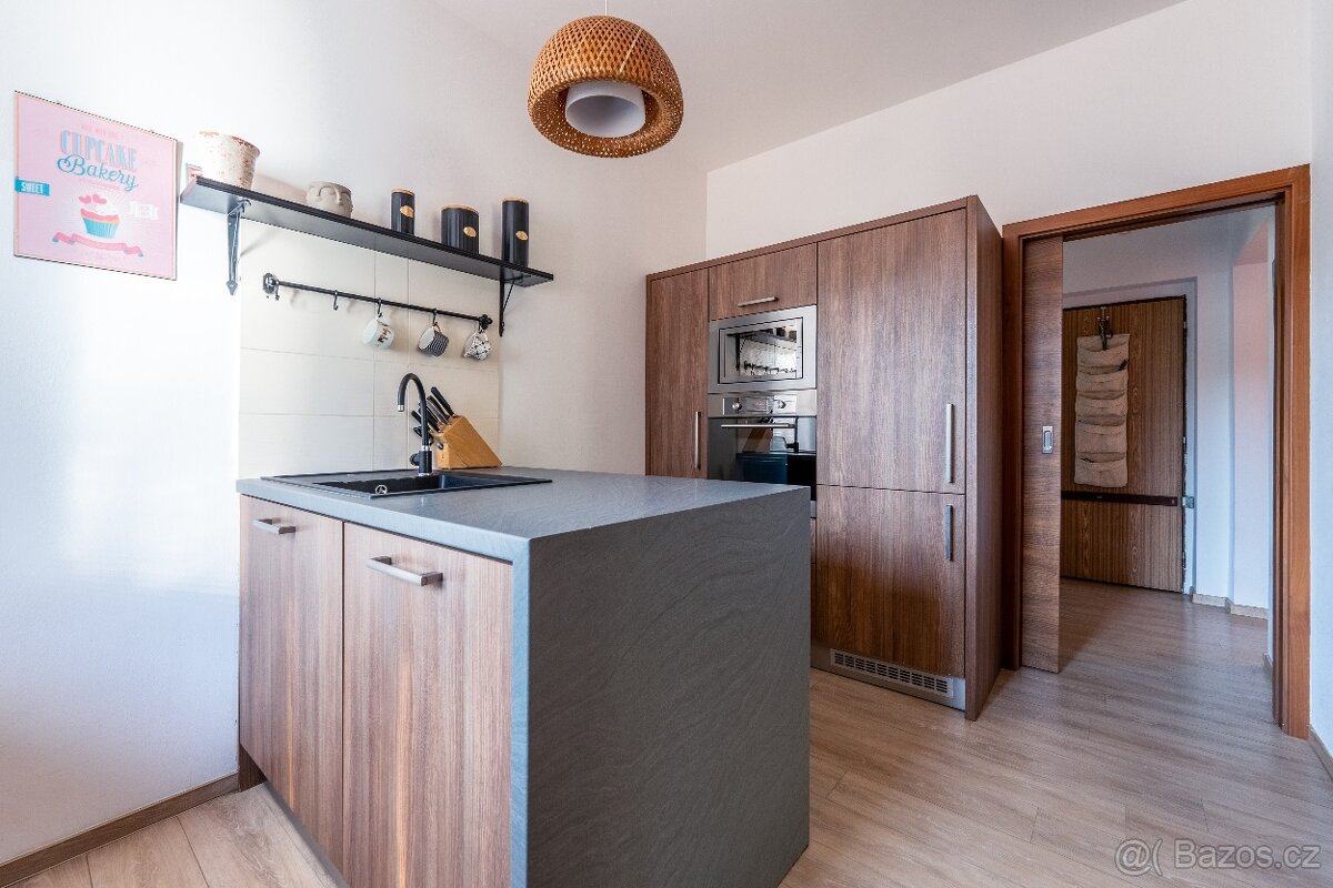 Pronájem mezonetového bytu 4+1 - 6