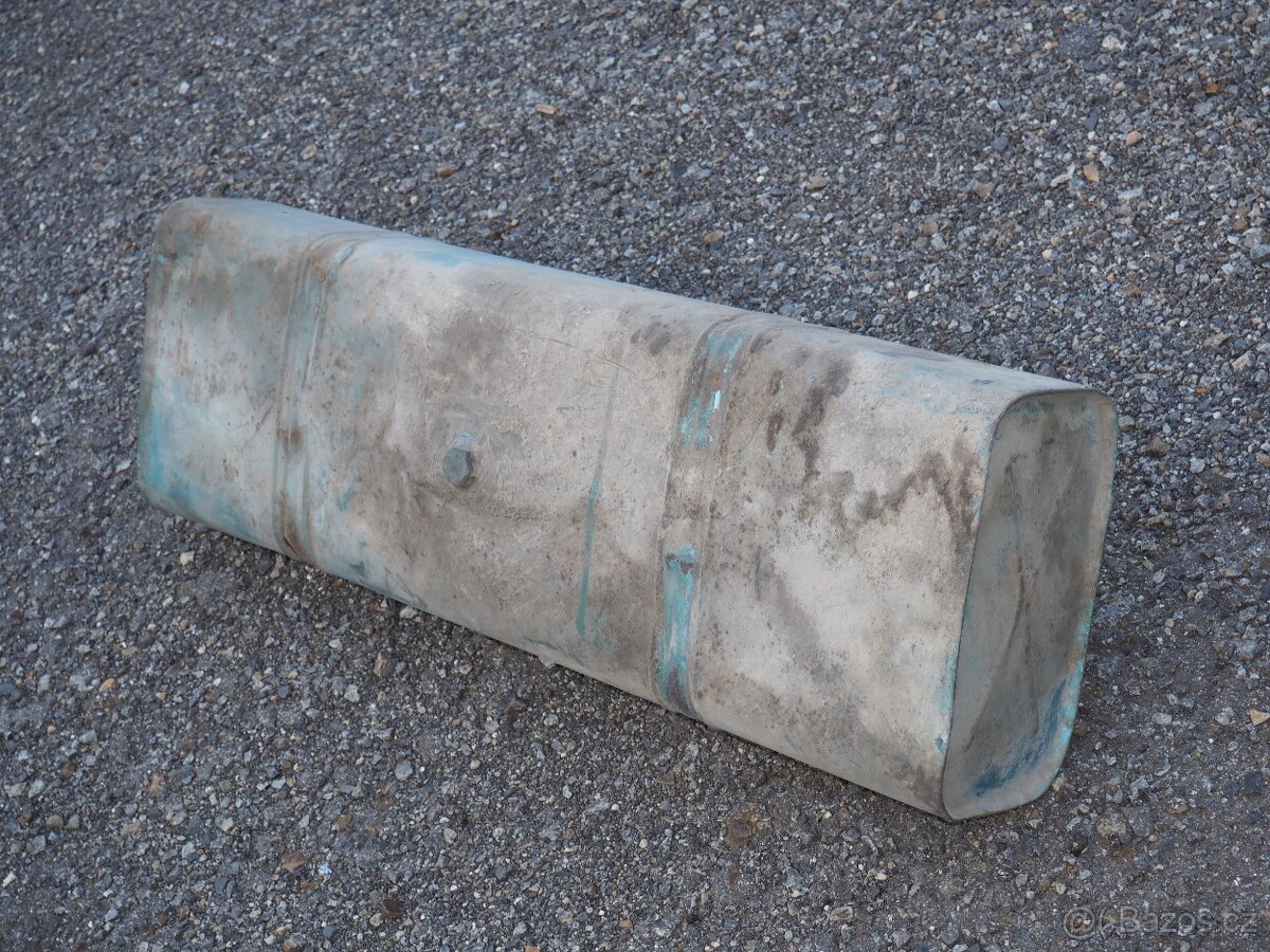 Citroën Traction Avant 11CV předválečný - nádrž na palivo - 6