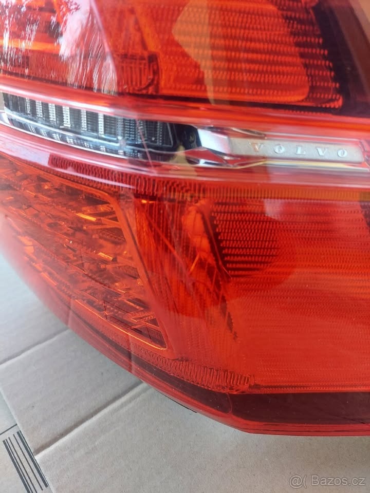 Volvo XC60 II pravé zadní světlo OE č. 31689690, 31689337 - 6