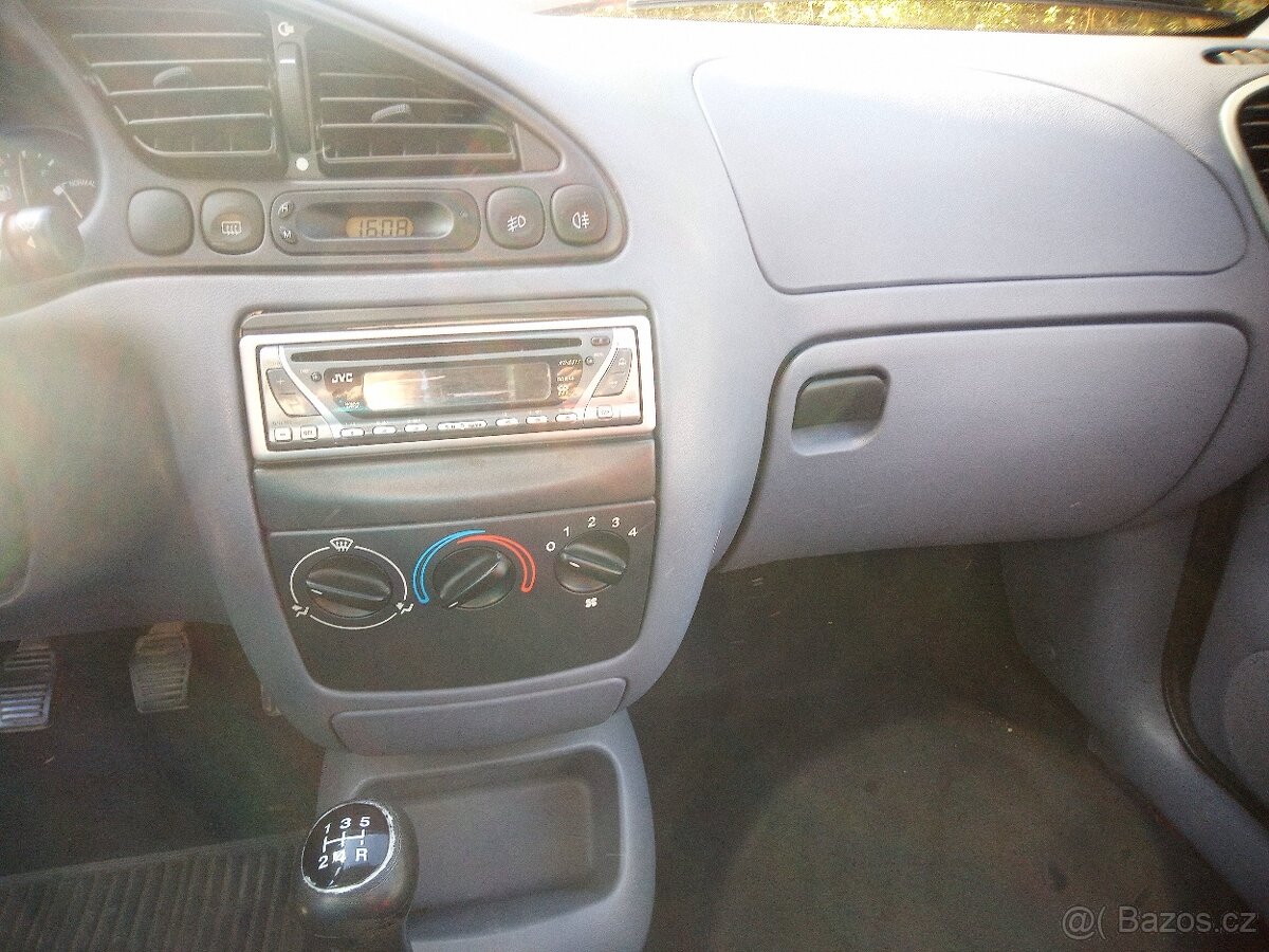 Ford Fiesta 1.3 - 6