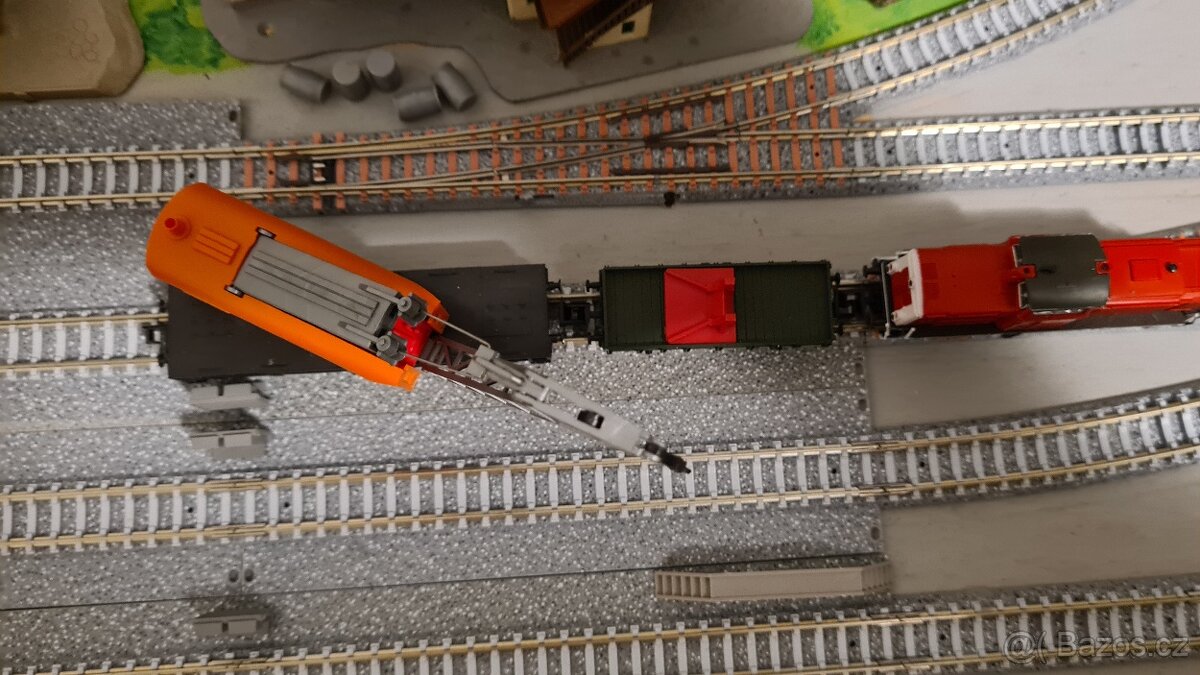 Vláčky N - diesel BR 212 Arnold s jeřábem - 6