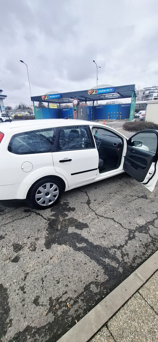 Ford focus 2tdci rok 2006 - 6