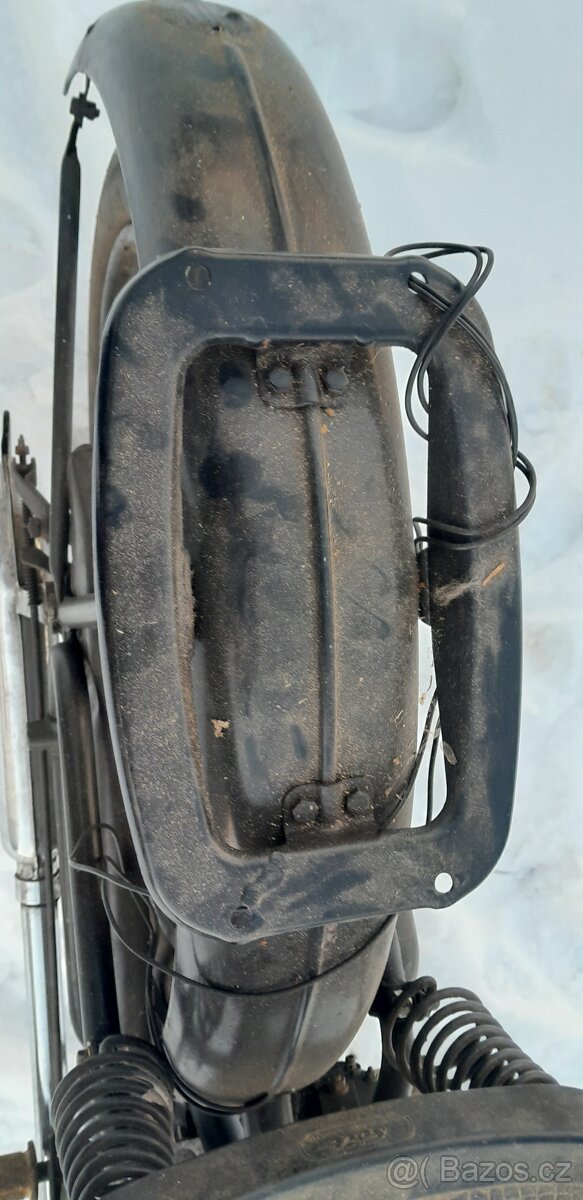 ČZ 125 t - 6