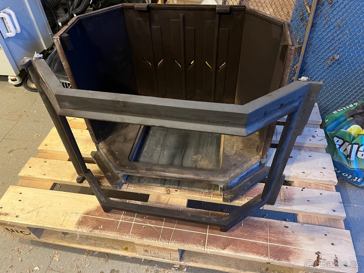 Celolitinová krbová vložka s panoramatickým sklem - 6