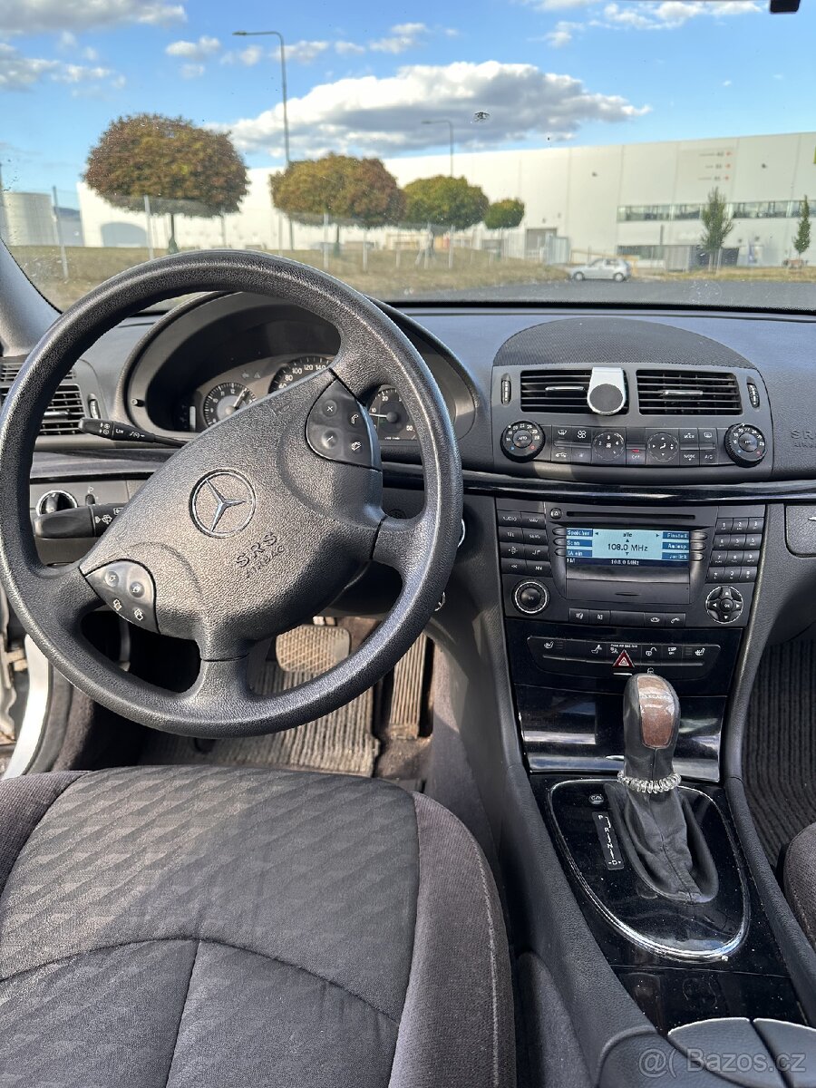 Mercedes Benz W211 - 6