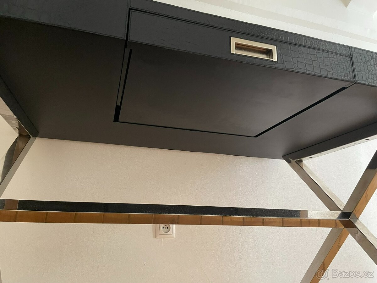 Černý stůl se vzorem krokodýlí kůže Kare Design - 6