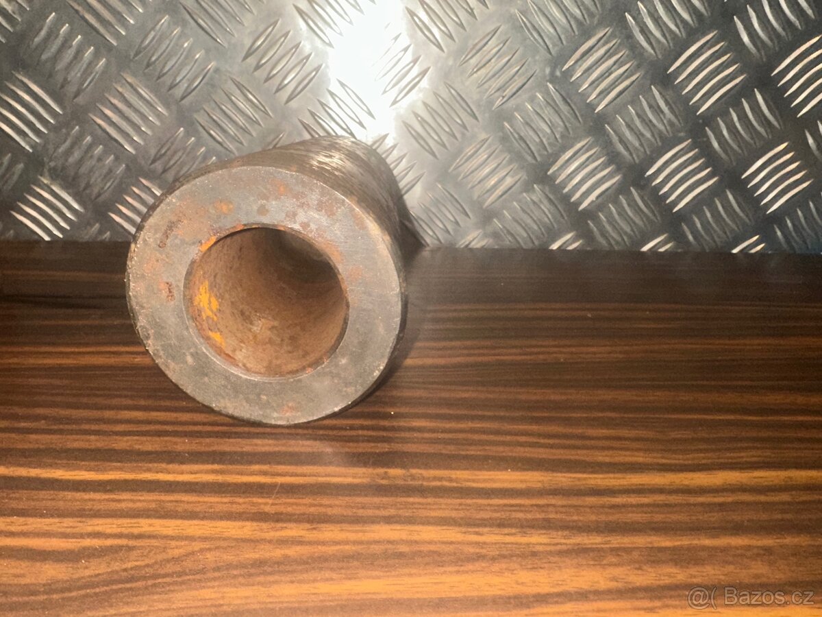 Pouzdro / vložka / redukce - 6