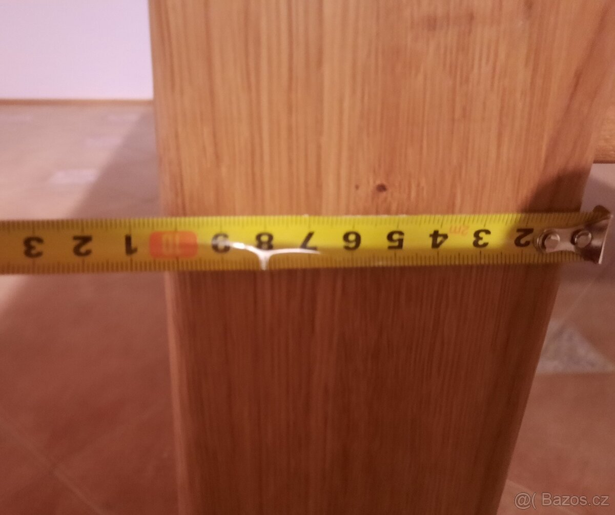 Prodám luxusní dubový stůl - 6