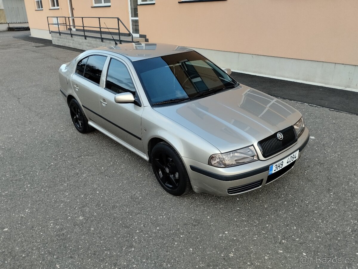 Škoda Octavia 1 - 6