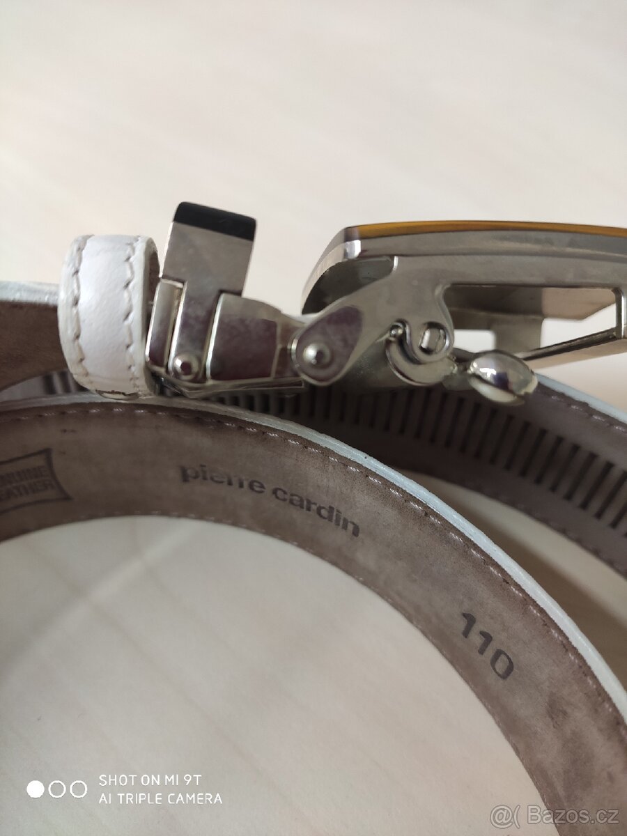 Bílý opasek Pierre Cardin – limitovaná dovozová nabídka
 - 6