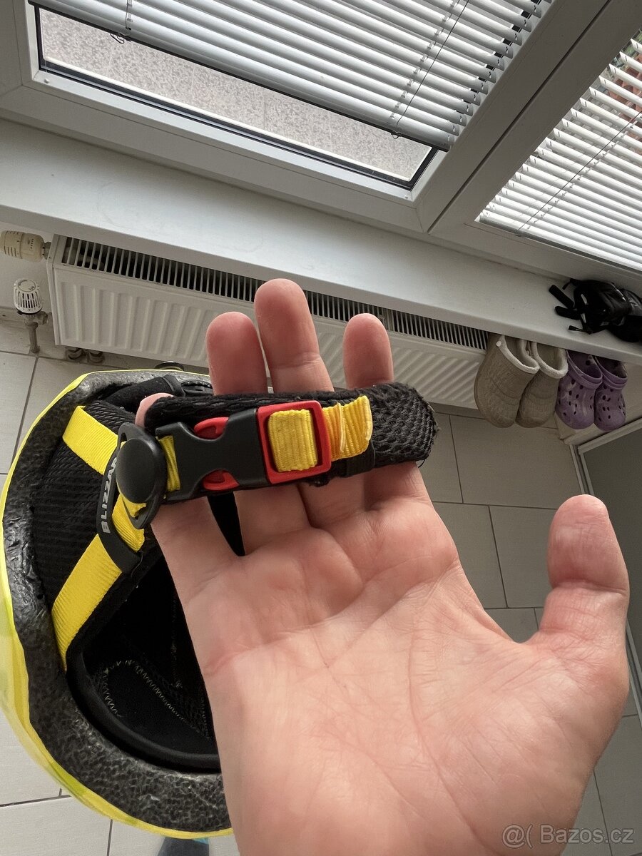 Dětská lyžařská helma - 6