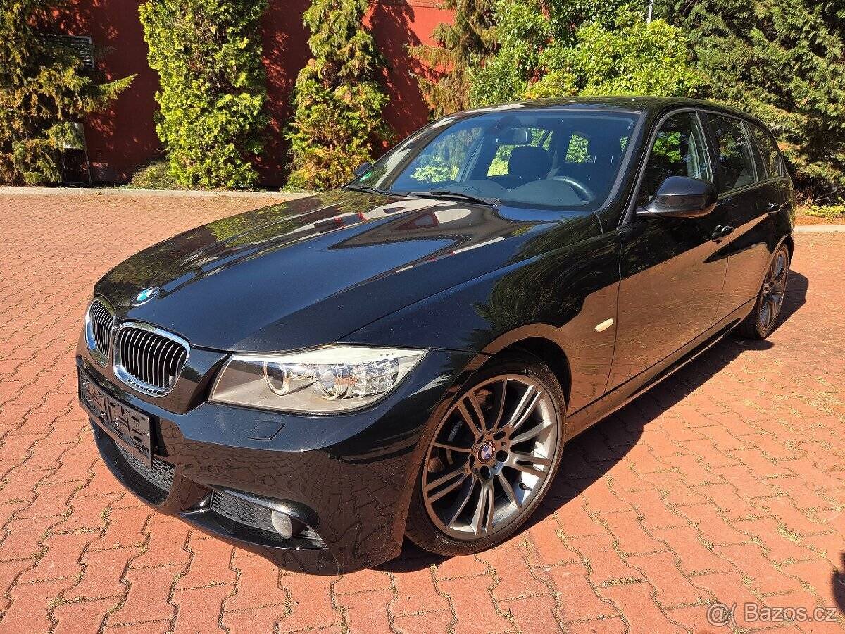 BMW 330i 200kw 6st. Manuál, M-paket,2011,panorama,navi - 6