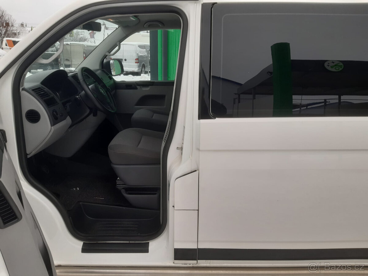 VW Transporter T5 facelift 2,0 ,soft VW 85kw, 2012, 9míst - 6