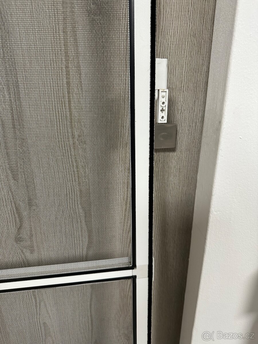 Dveřní síť proti hmyzu - 6