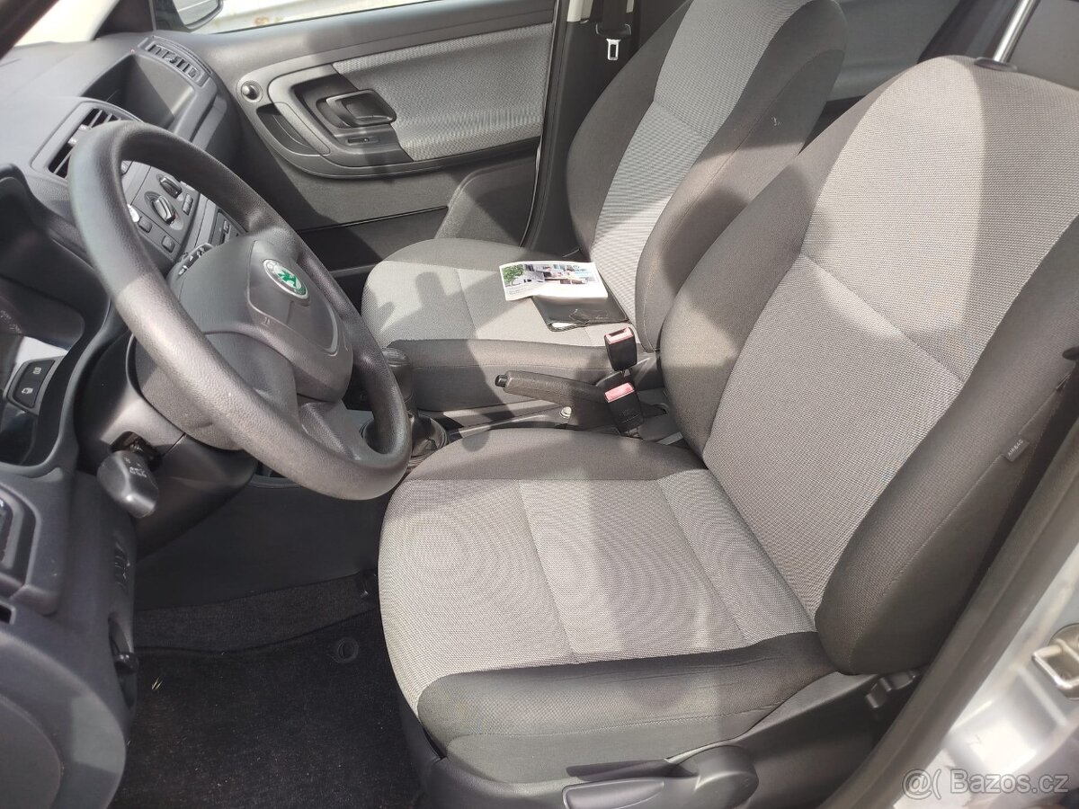 ŠKODA FABIA 1.2i.r.v.2011...138 t.km..TOP AUTO - 6