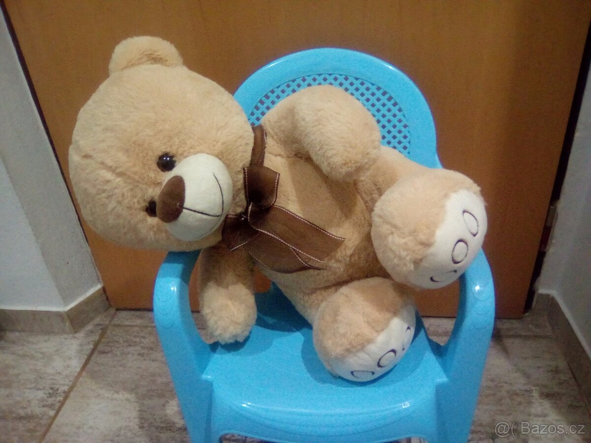 Hnědý plyšový medvídek - 6