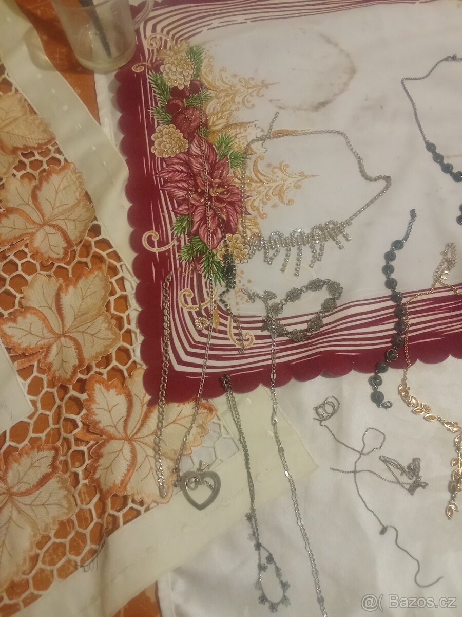 Prodám staré šperky po babičce - 6