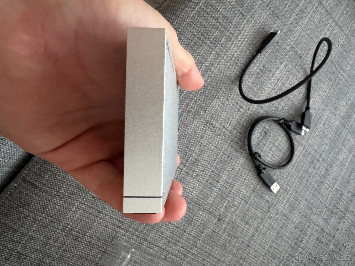 Lacie Porsche Design 1TB USB 3.0 šedý protáhlé - 6