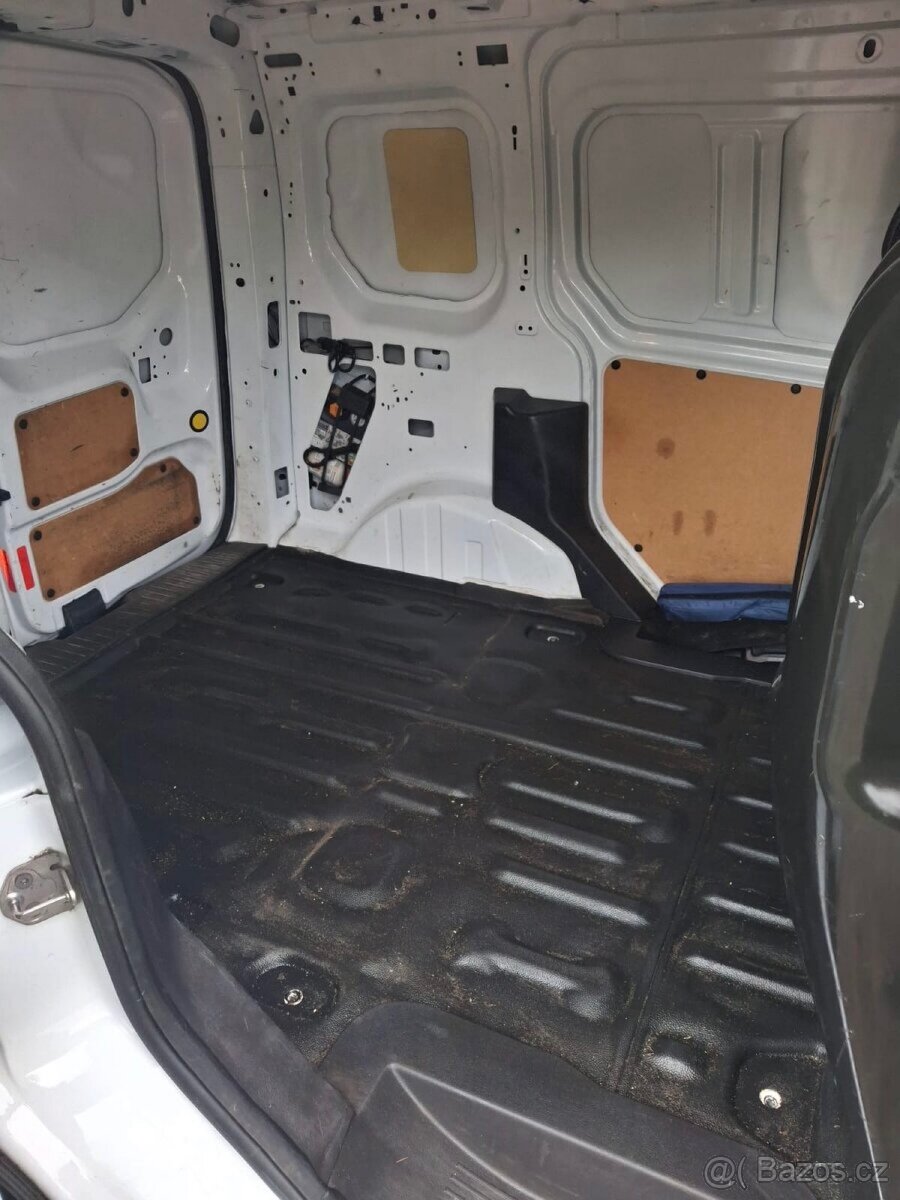 Ford transit Connect 1.6d, 2015, tažné - 6