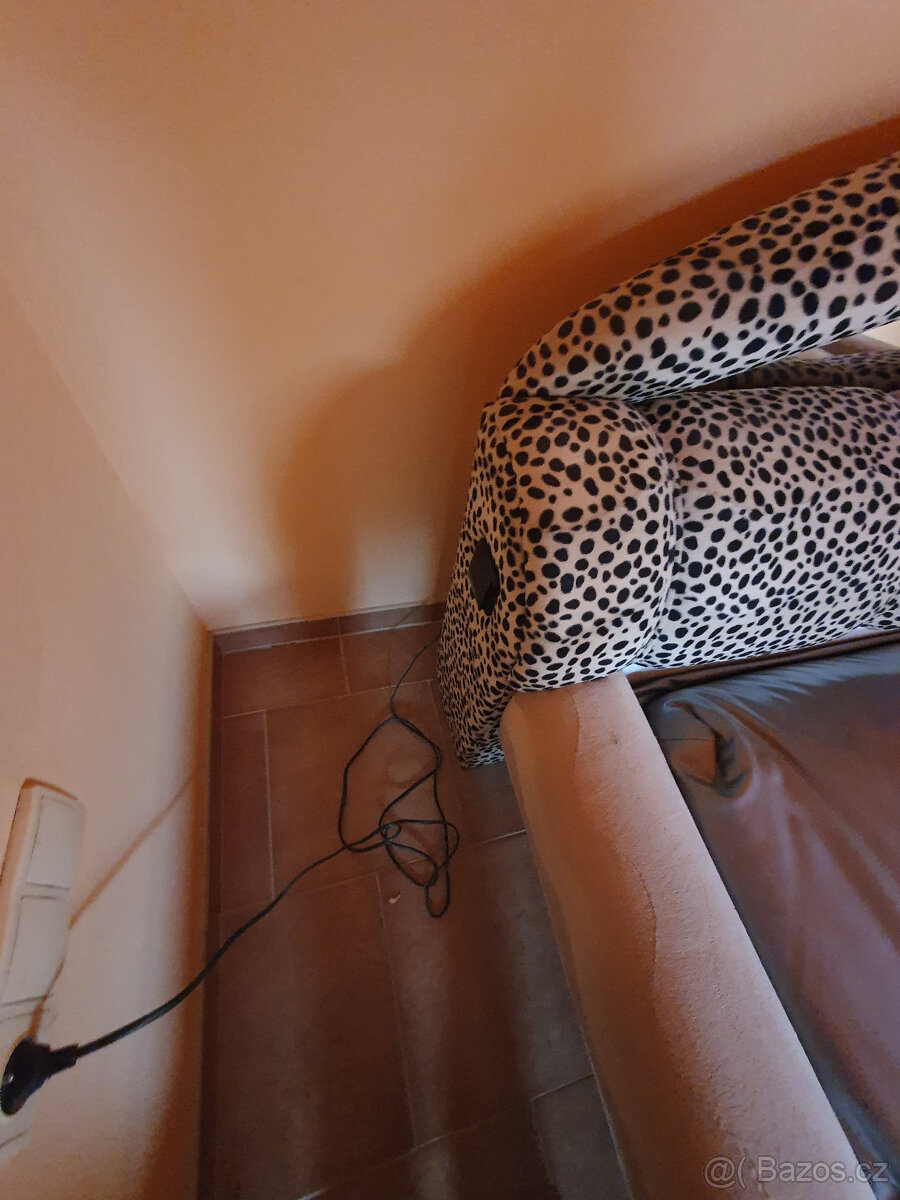 Vodní manželská postel - 6