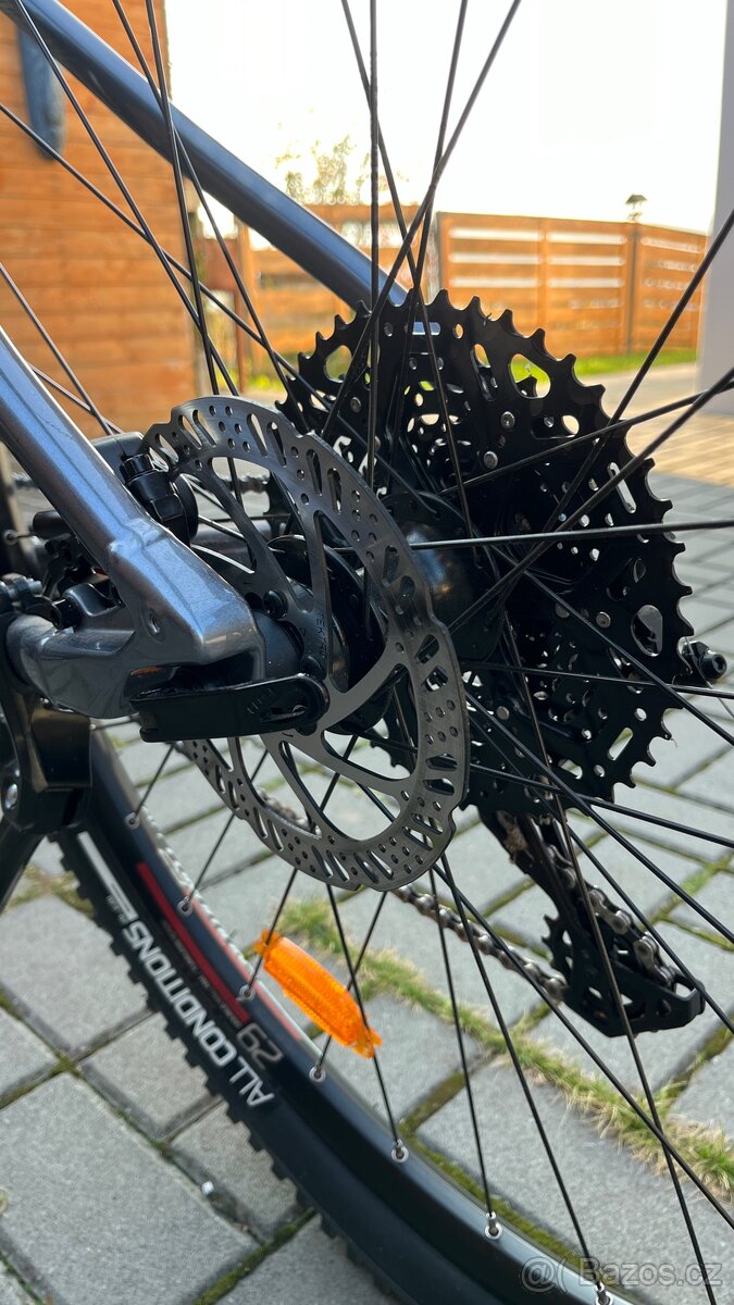 Prodám horské kolo - jako nové - 6