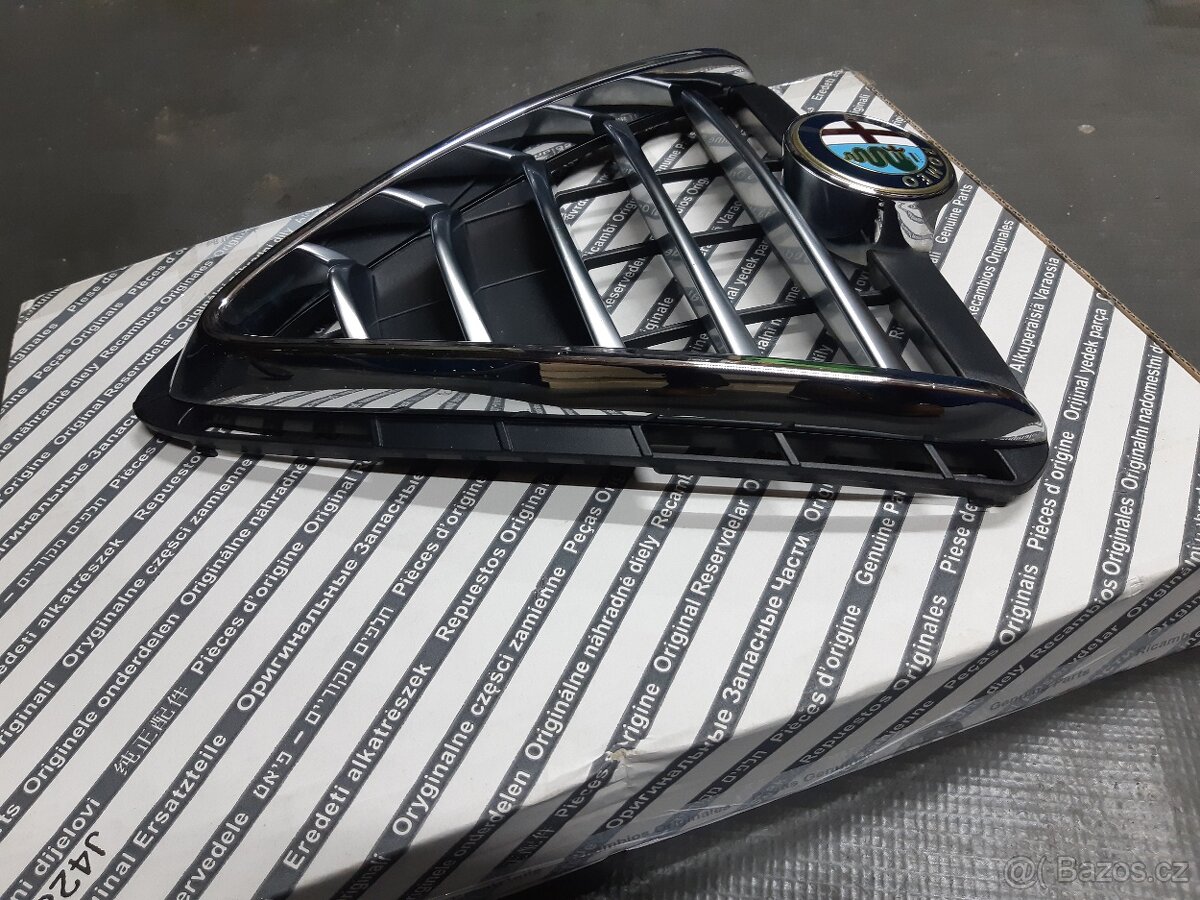 Predám prednú masku na alfa romeo giulietta - 6