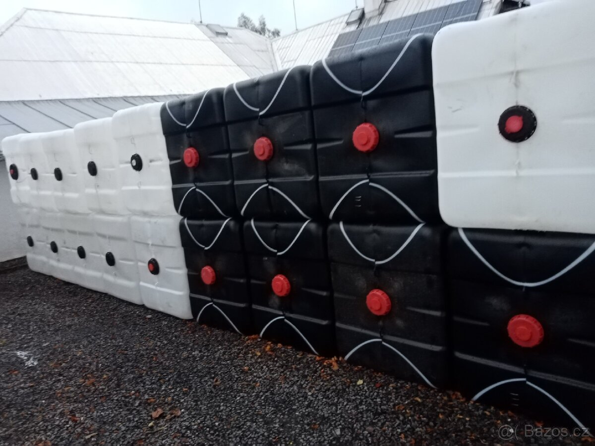IBC nádrže kontejnery na 1000 litrů bez klece - 6