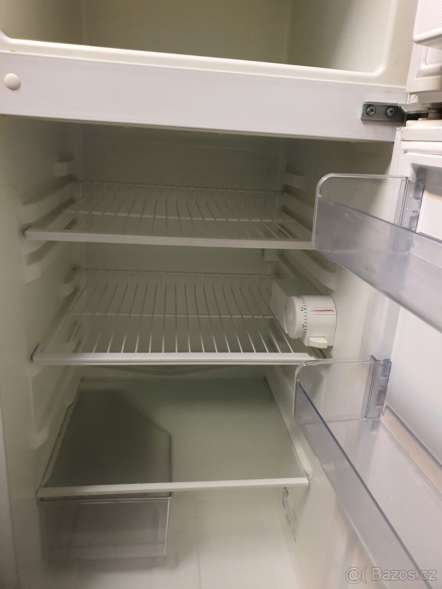 pěkná 120 cm lednice s mrazákem nahoře - 6