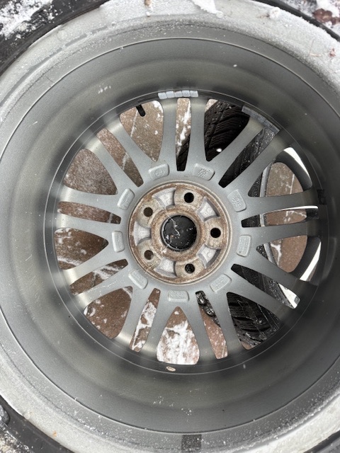 Zimní pneu 235/45R18 98V Nokian , 5/112 - 6