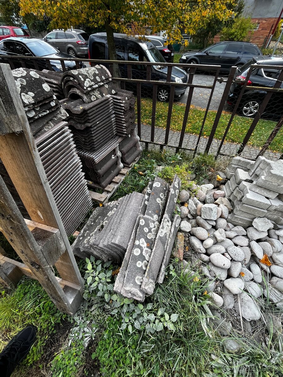 Střešni tašky Bramac 1000+ kusu - 6