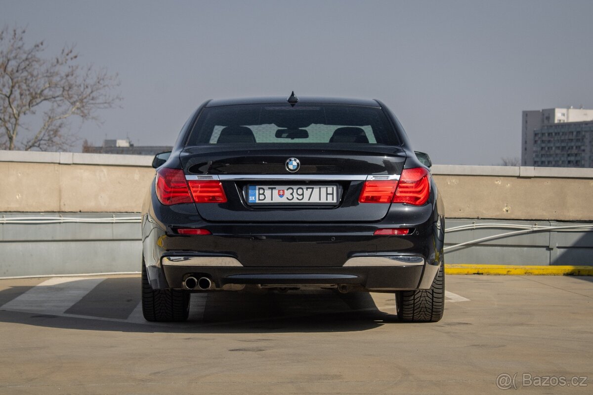 BMW Rad 7 730d 155kW AT M paket / PREVERENÉ KM / - 6