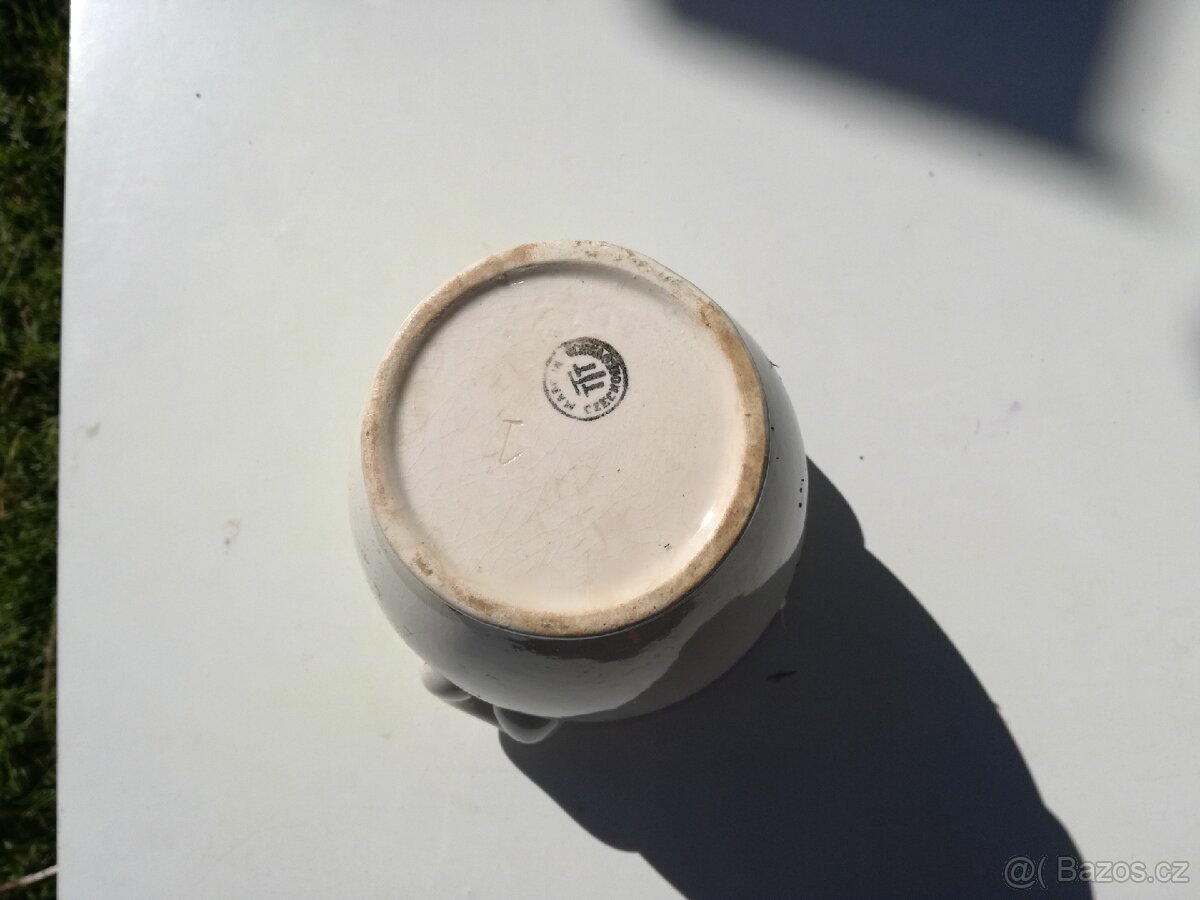 Porcelánová váza - 6