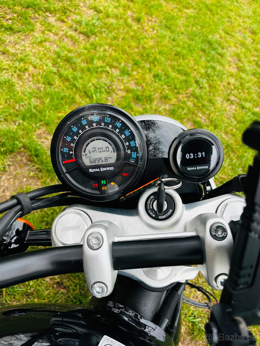 Royal Enfield Super Meteor 650 - černá - 6