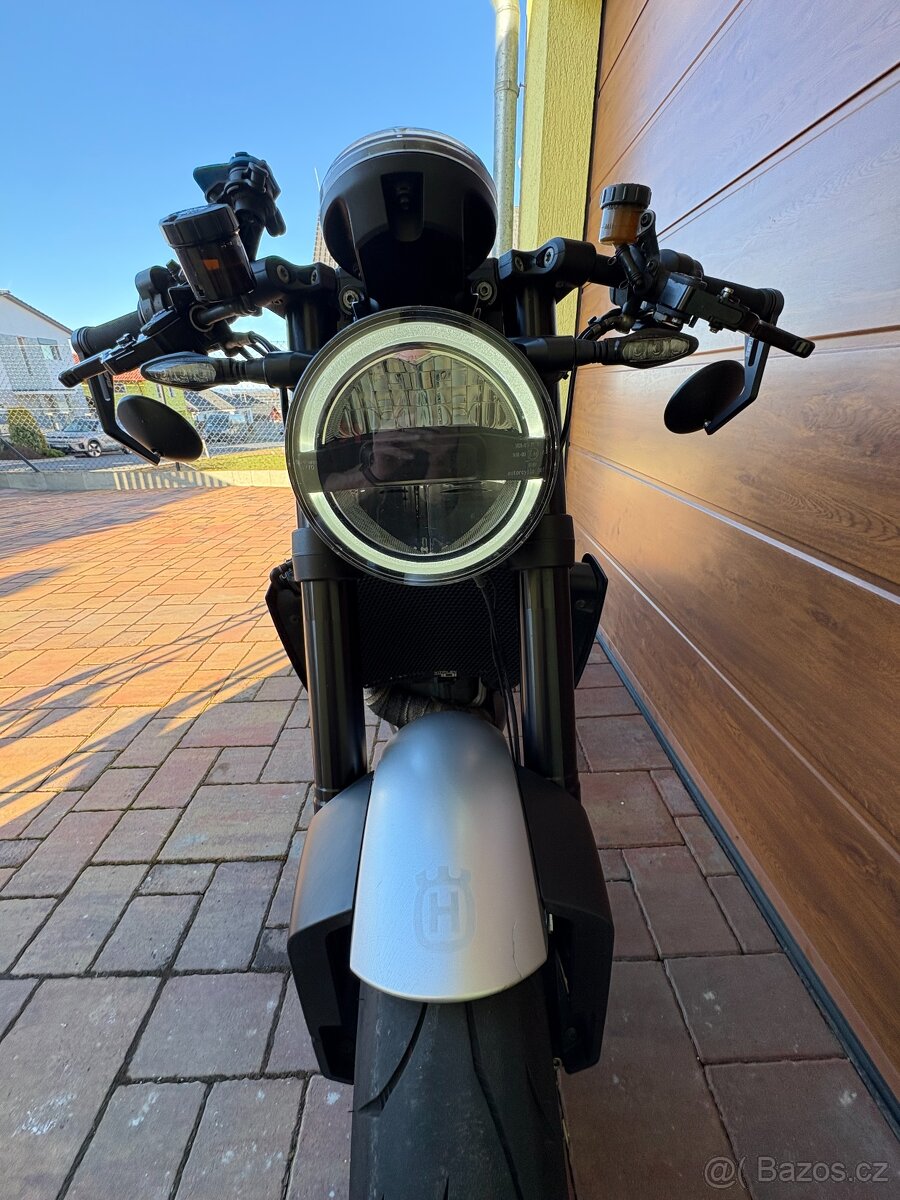 Husqvarna Vitpilen 701 - 6