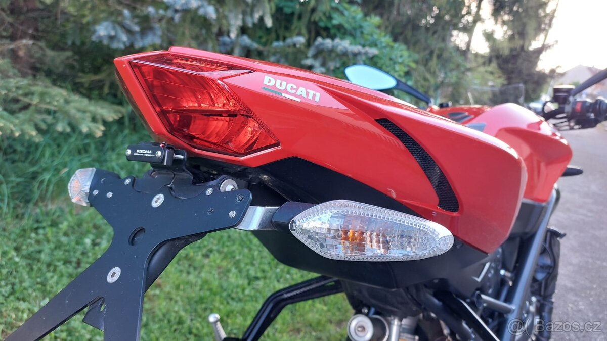 Ducati Streetfighter 1098 - 6
