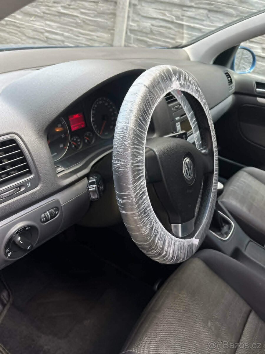 Volkswagen Golf 5 - 6
