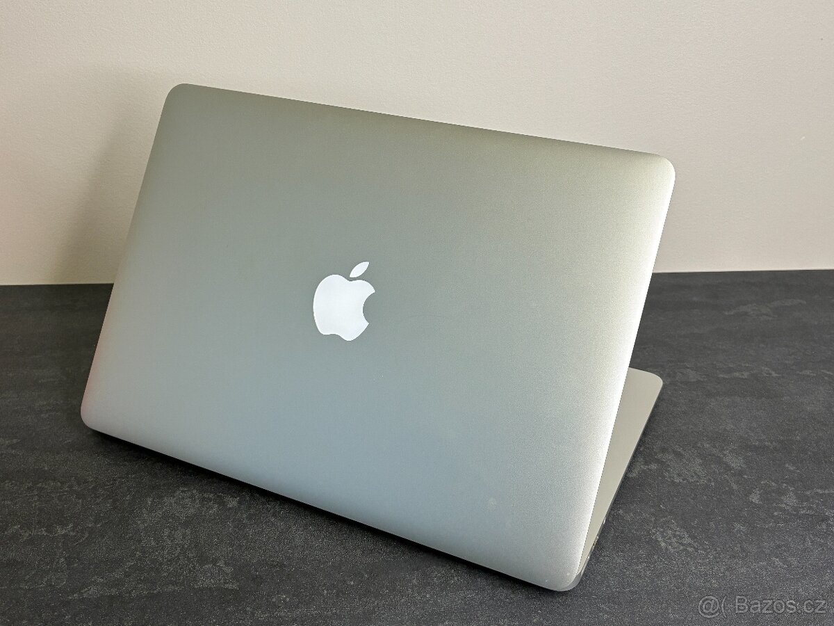 MacBook Air 13'' 2017 / i5 / 8GB RAM / 128GB SSD - DPH - 6