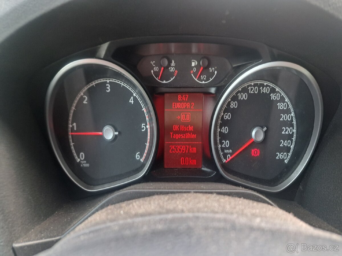 Ford Galaxy 2.2 GHIA 2009 - 6