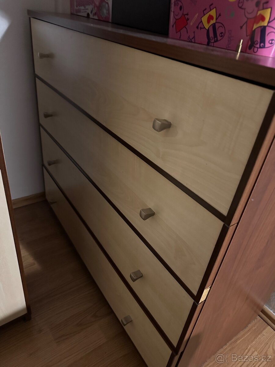 Skříň, rohová skříň a komoda - 6